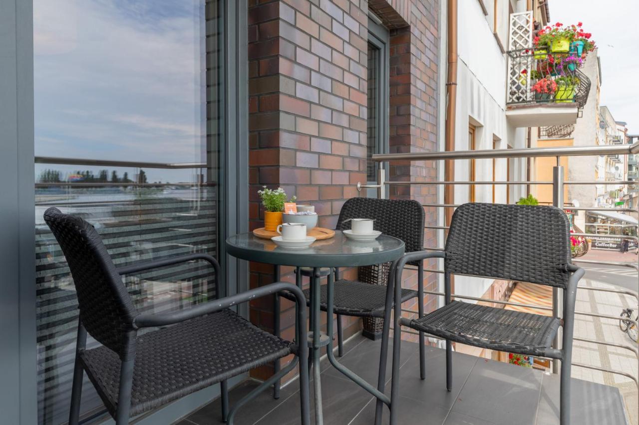 Przestronny Apartament Z Balkonem - Przy Porcie - Swinoujscie By Noclegi Renters Kültér fotó