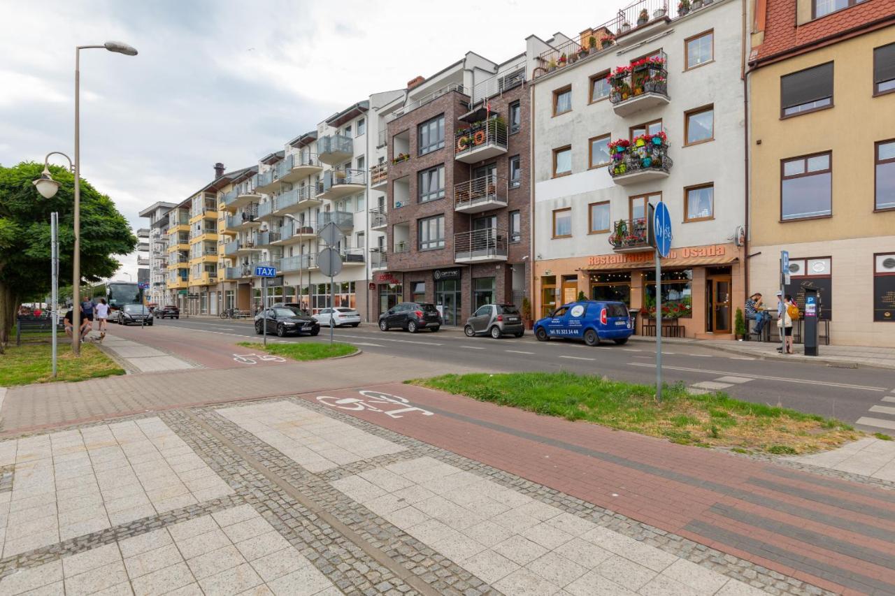 Przestronny Apartament Z Balkonem - Przy Porcie - Swinoujscie By Noclegi Renters Kültér fotó